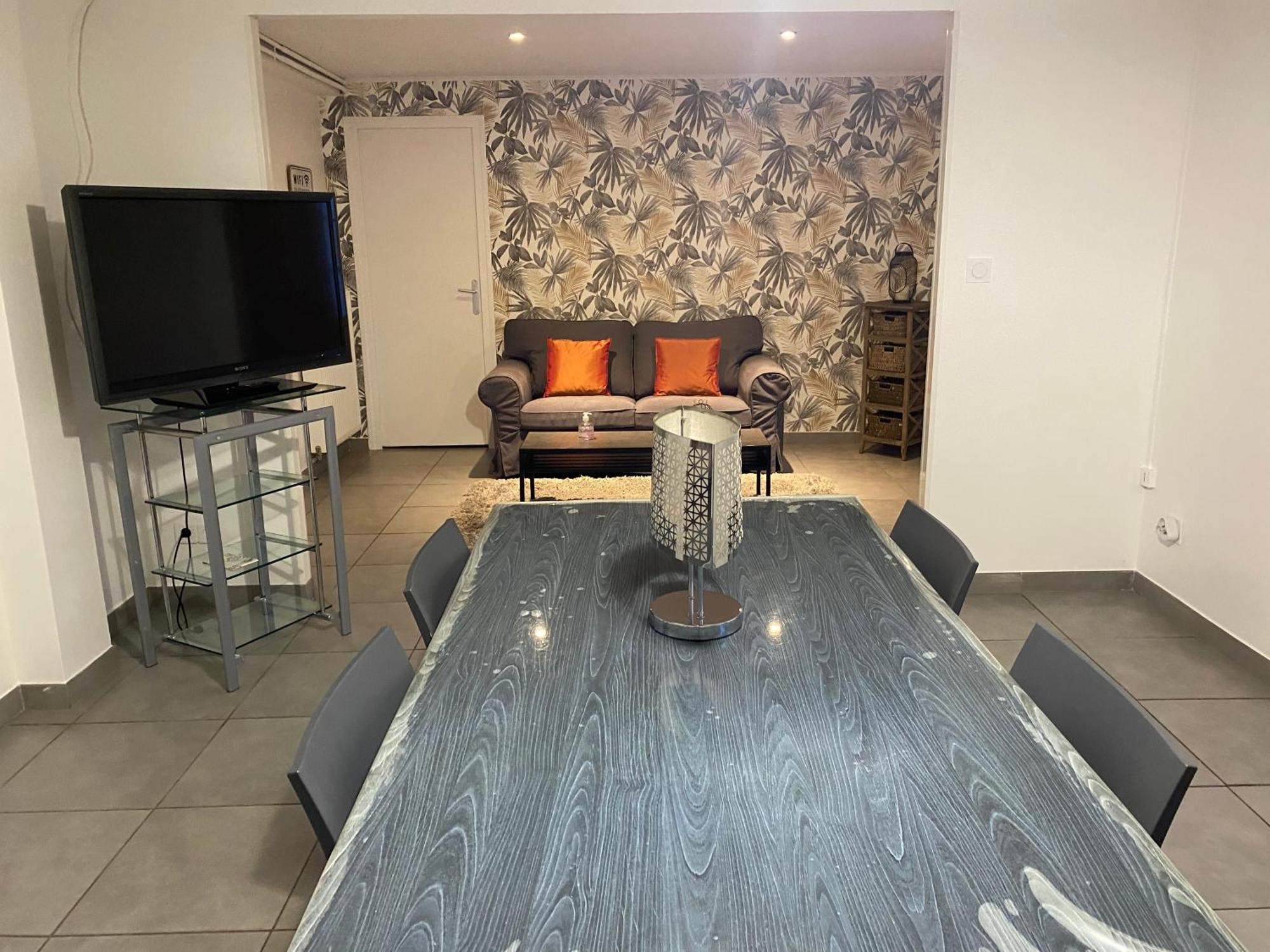 Le Mathiez Apartment Dijon Ngoại thất bức ảnh