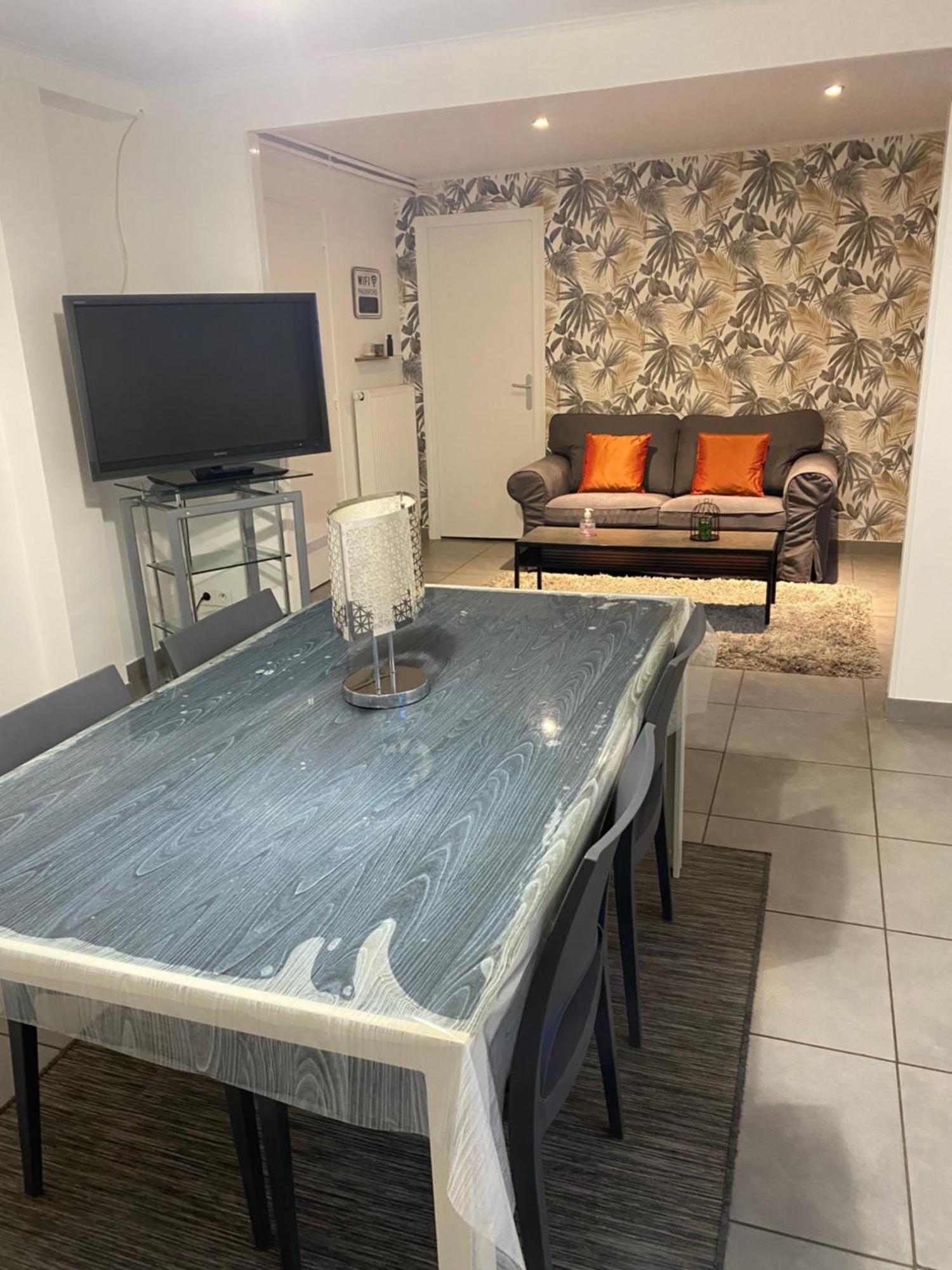 Le Mathiez Apartment Dijon Ngoại thất bức ảnh